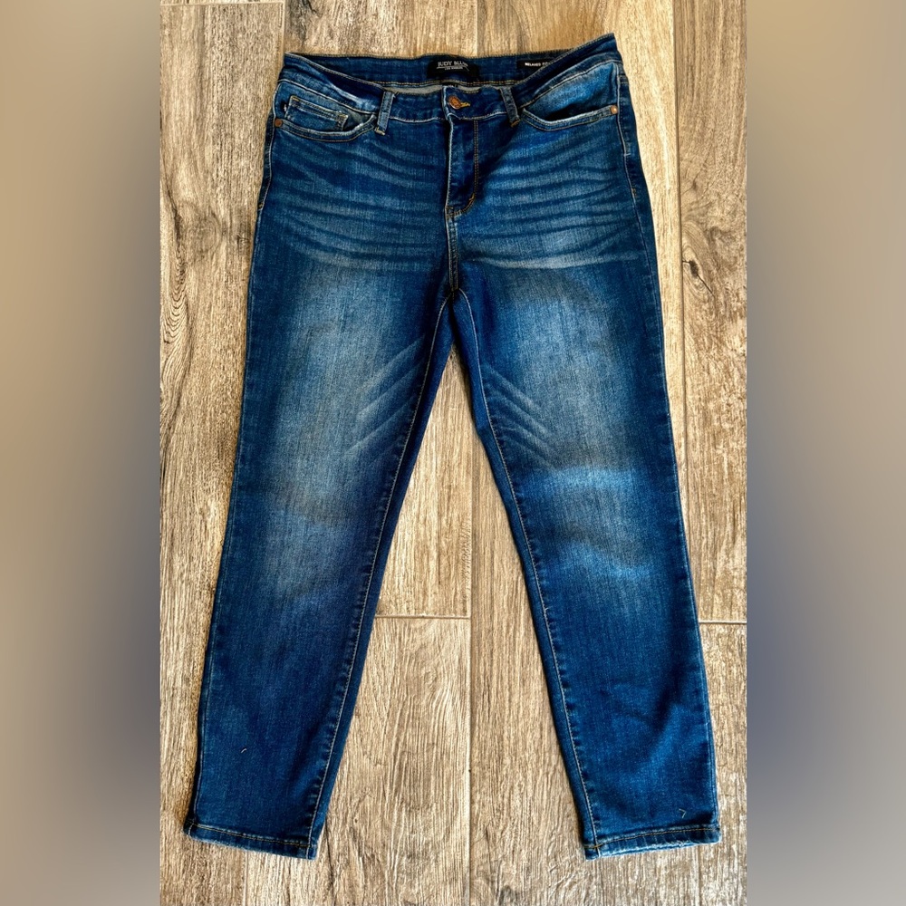 Judy Blue Women’s Classic Denim Jeans Relaxed Straight 31X28
